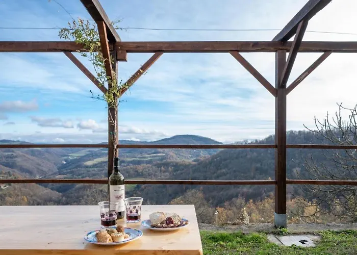 Maria Castelletto Soprano